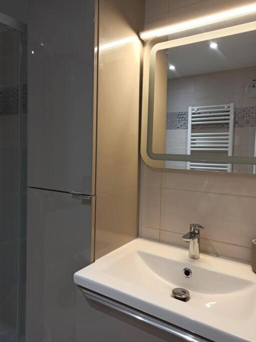 Appartement Cosy Au Coeur Du Mercantour فالديبلور المظهر الخارجي الصورة